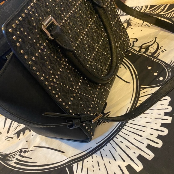 MICHAEL KOHRS HANDBAG & WALLET - Picture 11 of 16